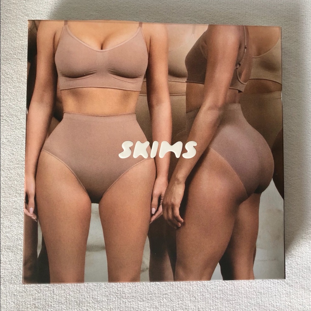 SKIMS Sculpting High-waist Brief